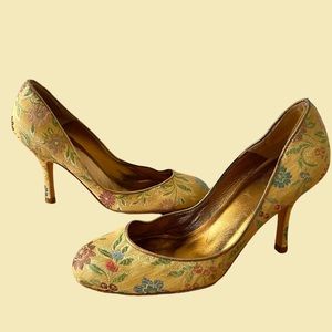 Rare Delman Vintage Fabric Round-Toed Pumps